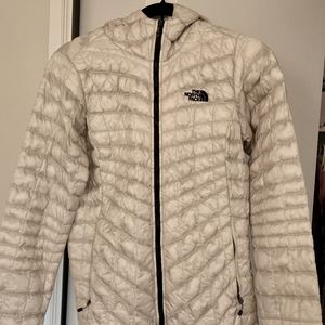 White north face jacket